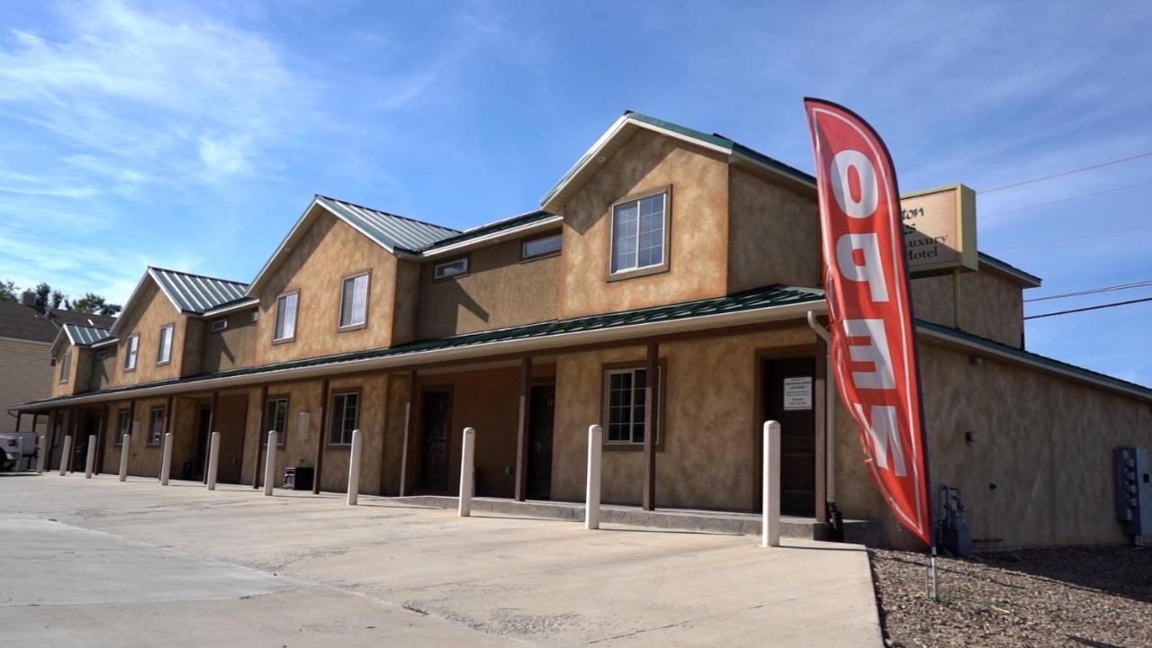 Duchesne Suites Exterior foto